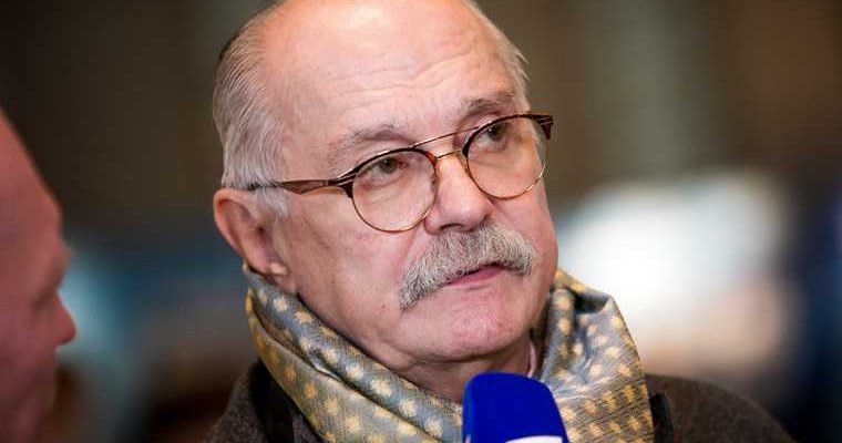 Михалков увидел компьютерную графику в фото протестов в Беларуси