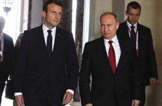 Путин ответил макрону на заявления про навального