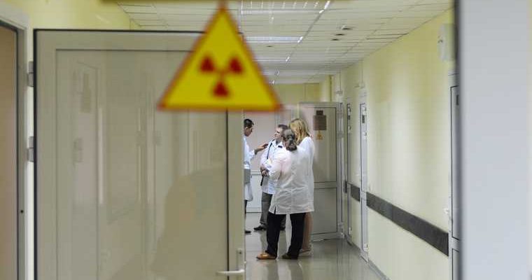 медики попросили вернуть уволенного главврача