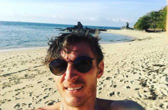 Павел Воля познакомился с эскортницей