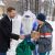 Депутат Екатеринбурга начал раздавать подарки горожанам. Получат не все