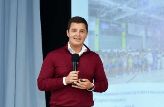 губернатор Тюменской области Александр Моор