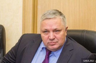 Москва Троекуровское кладбище губернатор Югры Комарова директор департамента общественных связей Шумакова