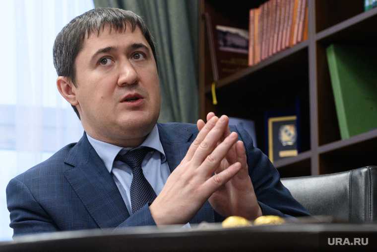 губернатор дмитрий махонин