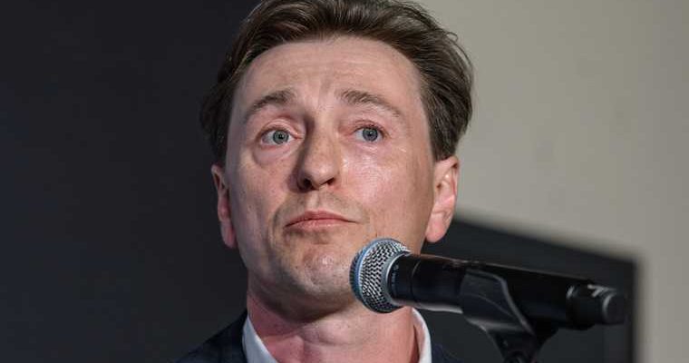 ЕР привлечет актеров перед выборами — закрыт незаконный дом для пожилых людей — пройдет суд над пенсионером — тюменка отсудила деньги за некачественную отделку квартиры. Все самые интересные и важные новости Тюменской области