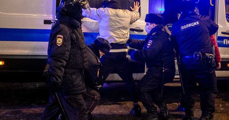 Челябинск бар Клокс полиция диаспоры