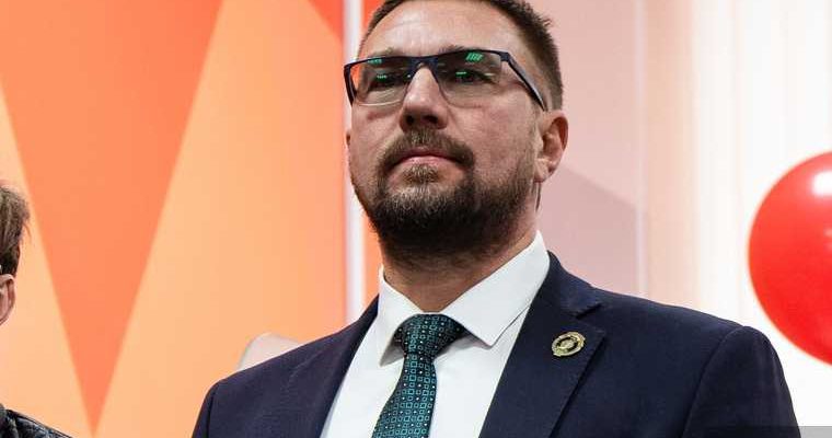 АНдрей Курочкин жд район отставка