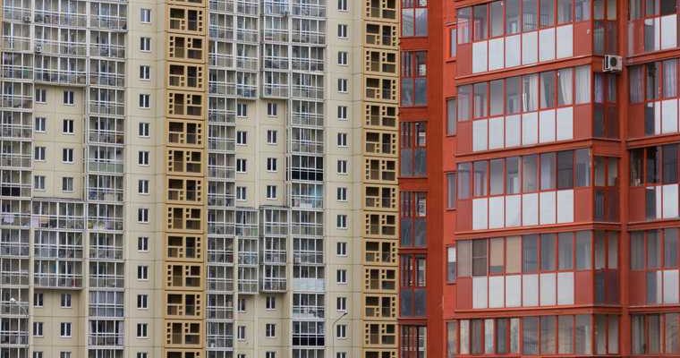 квартиры должников в РФ будут продавать на электронных торгах