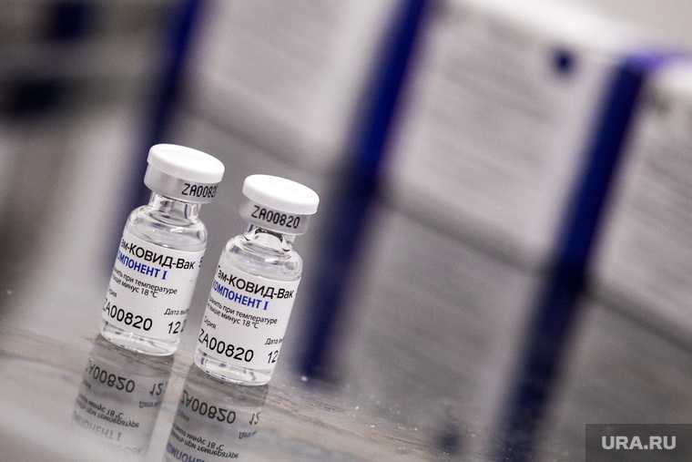 Коронавирус ковид вакцина прививка вакцинация чепурнов токарев последствия