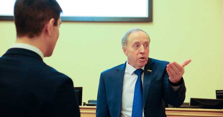 Мазур встретился с Рейном