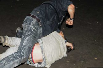 группа видео драка Ноябрьск повреждение машин