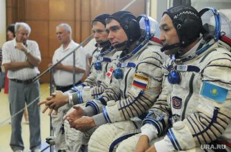 повышение оклады Россия зарплата Владимир Путин космонавты