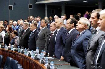 Депутаты Думы ХМАО Единая Россия ликвидация ЯНАО Тюменская область интервью Жириновский ЛДПР