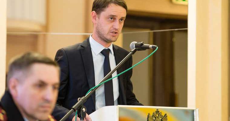 Начальник управления массовых коммуникаций Щербаков уход в отставку