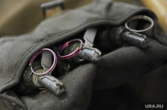 сумка с гранатой в баре Черчиль