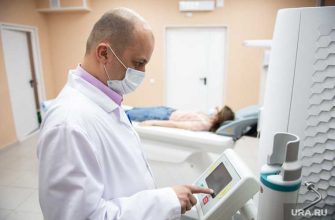 Жители Салехарда часами стоят в очередях к врачу с острой болью